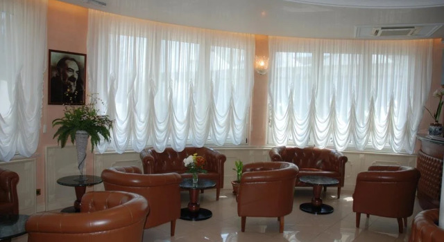 Cotonou, Rezerwuj Hotel San Giovanni Rotondo Gargano