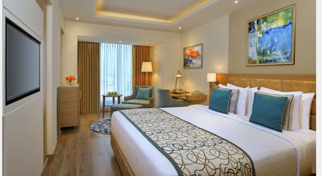 Двухместный номер Premium Golden Sarovar Portico