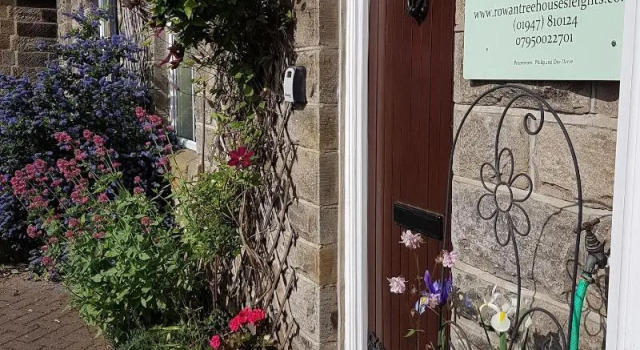 Rowan Tree House B&B, Забронировать Отель «постель и завтрак» Отели Англии 3 звезды, 3*