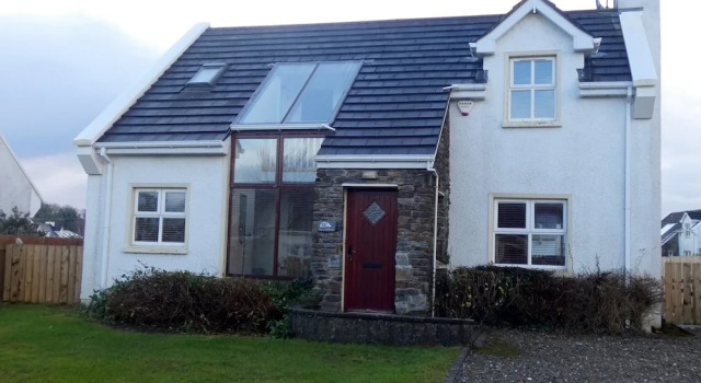 Seaspray beach house, Buchen Sie Hotel Rathmullan Donegal County