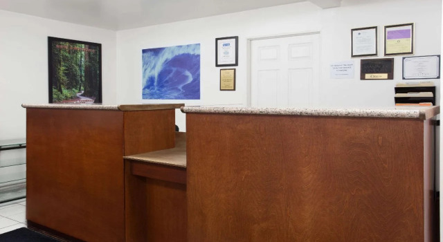 OMEO Suites Glass Beach, Забронировать Отель Форт-Брэгг Mendocino Coast
