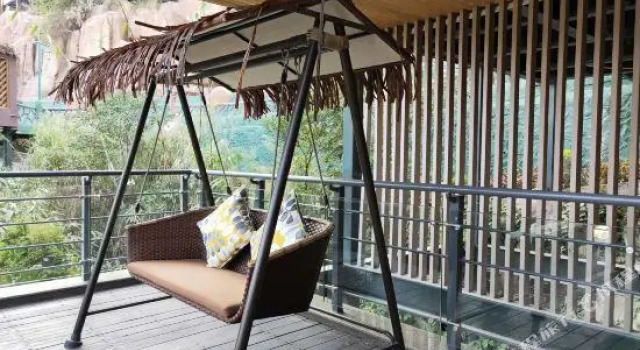 Двухместный номер Deluxe Southeast Huadu Hot Spring Hotel