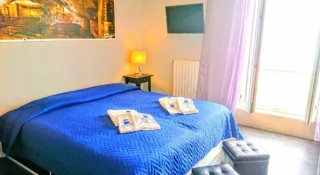 Arciuolo Bed and Breakfast, Buchen Sie Hotel Hotels in Foresta Umbra mit Frühstück, Frühstück