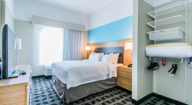 Двухместный люкс c 1 комнатой TownePlace Suites by Marriott Evansville Newburgh