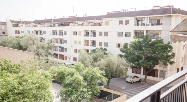 Vacaciones en Valencia, 予約 ホテル Burjassot バルセロナ