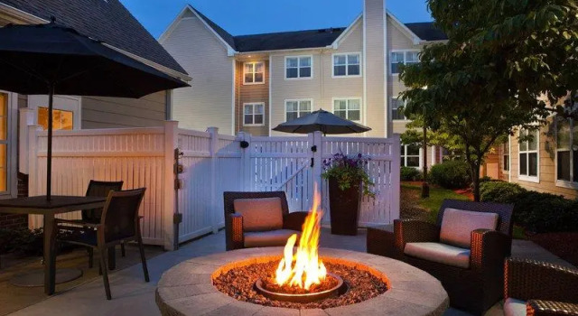 Студия Residence Inn Hartford Manchester
