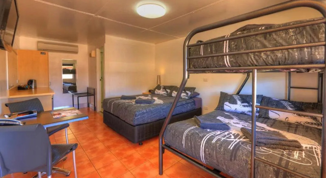 Семейный номер Standard Halls Creek Motel