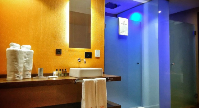 Двухместный номер Deluxe с балконом MB Boutique Hotel