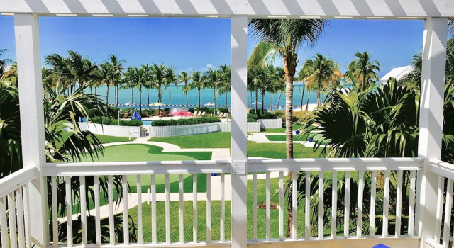 Четырёхместный номер Standard с балконом Tranquility Bay Resort