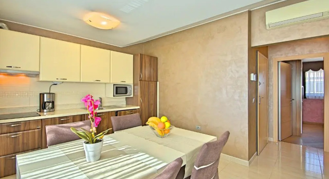 Апартаменты c 1 комнатой Apartments Riva-Interauto