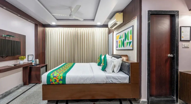 Двухместный номер Premium Treebo Marina Grand, Railway station