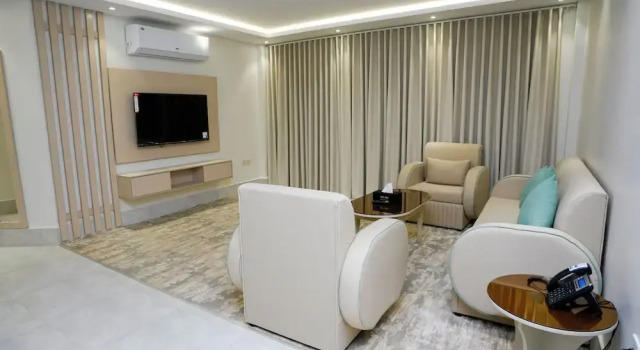 نوف بلازا Nouf plaza, Varaa Hotelli Hotellit Riyadh Region aamiaisella, Aamiainen