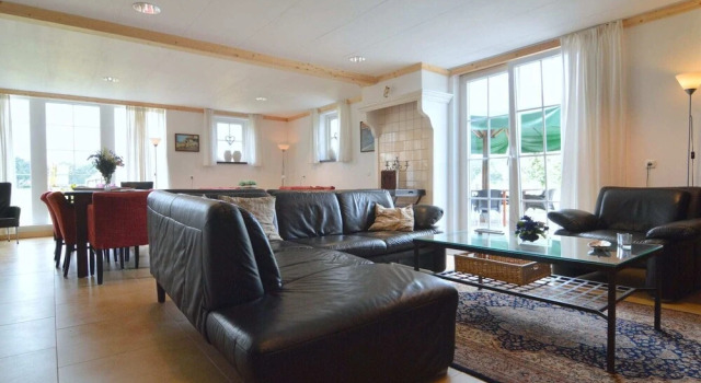 Spacious Holiday Home in Eibergen With a Terrace, Varaa Hotelli Hotellit Gelderland aamiaisella, Aamiainen