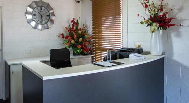 Comfort Inn & Suites King Avenue, Buchen Sie Hotel Hotels in Gippsland mit Pool, Schwimmbad