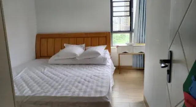 Люкс с 4 комнатами Mountain Residence Moon View Homestay (Wanda)