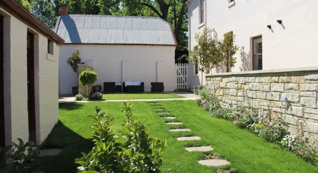 Апартаменты с 2 комнатами Old Bishops Quarters