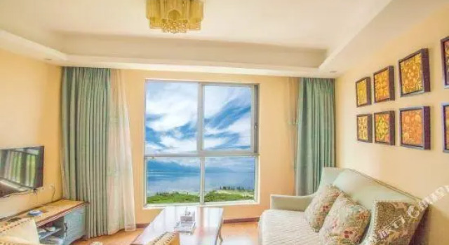 Guanhai Shifang Sky Lake-view Hostel, Reservar Albergue Hotéis em Dali com estacionamento, Estacionamento