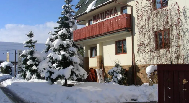 Apartamenty Matuska, Book Apartment Hotels in Tatras with Parking, Parking