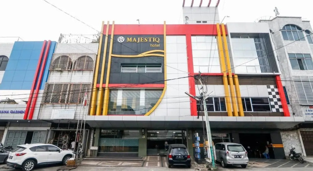 RedDoorz Plus near Pasar Wisata, Rezervovat Hotel Hotely v Pekanbaru se snídaní, Snídaně