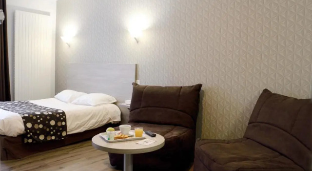 Номер Standard LOGIS -Hotel & Restaurant de la Place