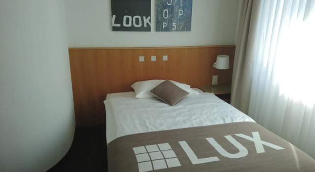 Номер Business Businesshotel Lux