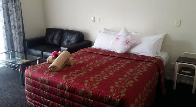 Rose Court Motel, Забронировать Мотель Отели Озера Роторуа с завтраком, Завтраки