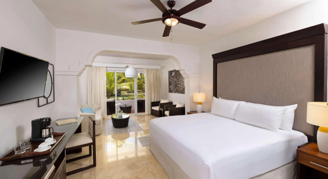 Meliá Caribe Beach Resort-All Inclusive, Prenota Resort Bávaro Punta Cana