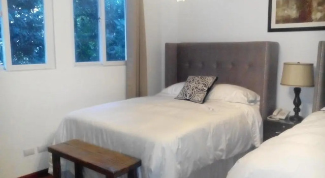 Двухместный номер Standard с красивым видом из окна Meraki Boutique Hotel