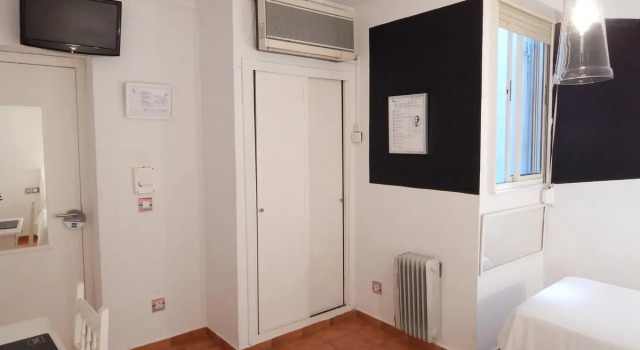 Hostal La Casa de la Luna, Забронировать Отель Севилья провинция Севилья, рядом с Casa de Pilatos