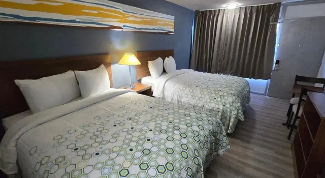 HomeTowne Studios by Red Roof LaGrange, Buchen Sie Hotel Hotels & Unterkünfte in LaGrange, Hotel