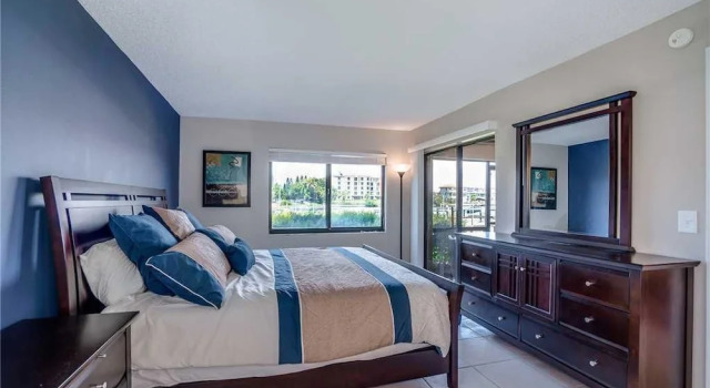 Villa on Point Brittany 5, Book Villa St. Petersburg Pinellas County