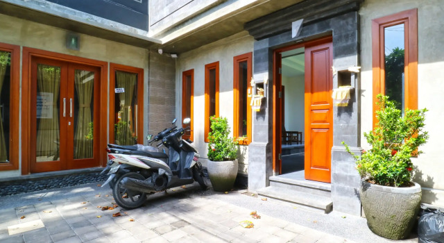 Gempita House Legian Bali