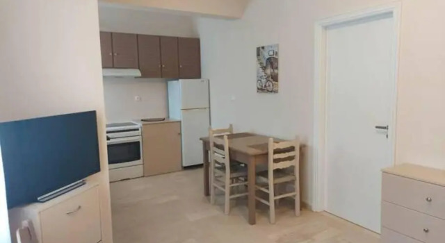 Androshouses gr - Agios Petros Beach apartment 2, Забронировать Апартаменты/квартира Отели Андроса с парковкой, рядом с Пляж Агиос Петрос, Парковка