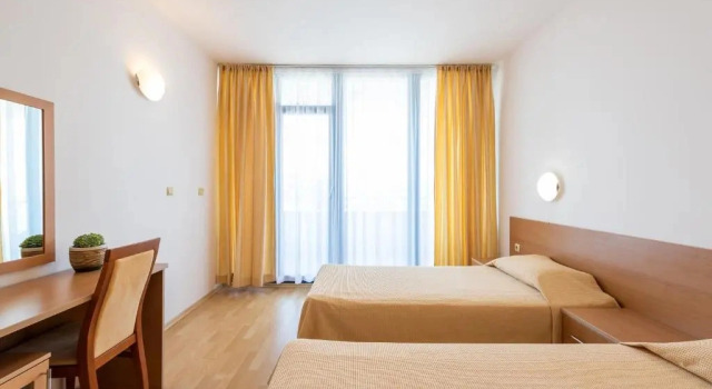 Апартаменты Цокольный этаж Apartment Konstantin in Trakia Plaza