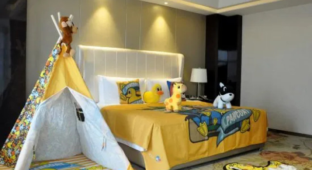 Suite Junchen Hotel
