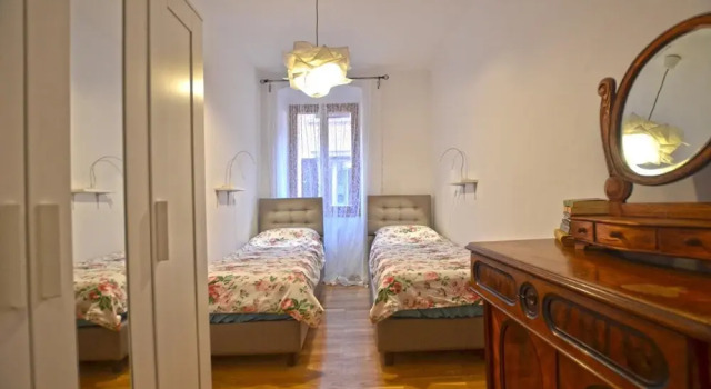 Leko in Rovinj With 1 Bedrooms and 1 Bathrooms, Забронировать Отель Ровинь Rovinj Riviera, рядом с Пристань для яхт Ровиня