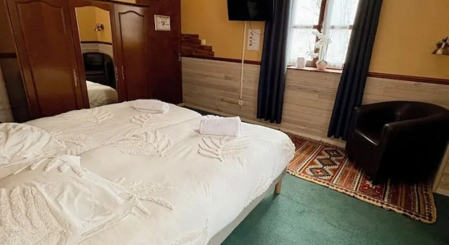 Люкс Deluxe с балконом и с видом на окрестности La Petite Auberge