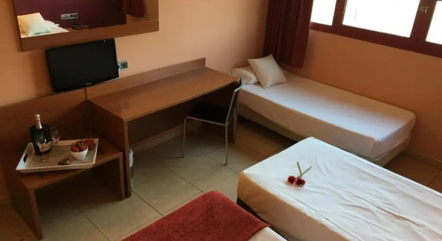 Двухместный номер Standard Hotel Jonquera