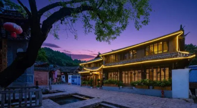 Yiwaxuan Inn (Lijiang Dayan Ancient City Branch), Забронировать Отель Отели Лицзян 3 звезды, рядом с Улица Сквер-стрит Древнего города Даянь, 3*