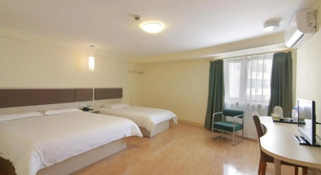 Семейный номер Standard Motel Shanghai Jinshajiang Road Daduhe Road Metro Station