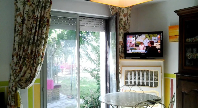 Property With 2 Bedrooms in Saint-étienne-de-maurs, With Private Pool,, Rezerwuj Apartament Maurs 
