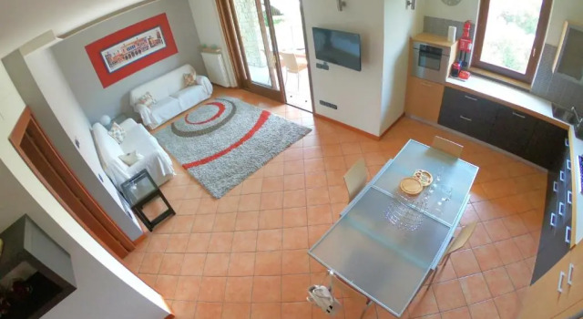 Evelyn POOL apartment -only family-