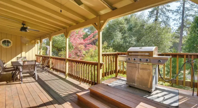 Коттедж Play Golf & Unwind! Pine Mountain Lake Family Home