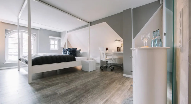 Полулюкс Boutique Hotel Pfauen