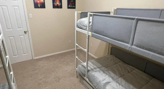 Коттедж Modern 3BR House - Game Room, Office, Backyard