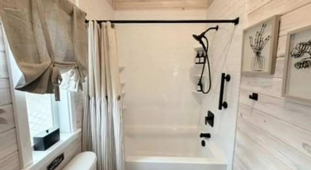 Коттедж Cozy 1BR Tiny Home w Pool Access Free Tix