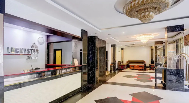 Townhouse Oak Batam near Grand Batam Mall formerly Lucky Star Hotel