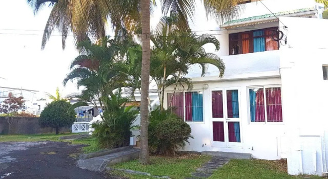 Apartment With 3 Bedrooms in Trou aux Biches, With Pool Access and Fur, Prenota Appartamento Hotel a Mauritius Costa Nord con piscina, Piscina