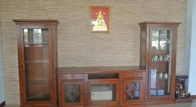 Baanduangkamol, Rezervovat Hotel Hotely v Central Thailand s parkováním, Parkování