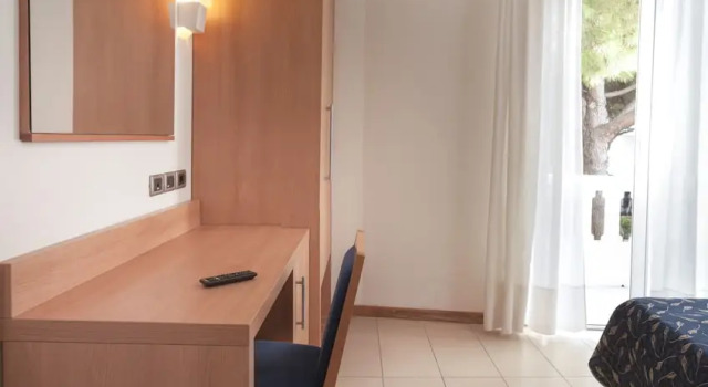 Номер Comfort Hotel Tropical
